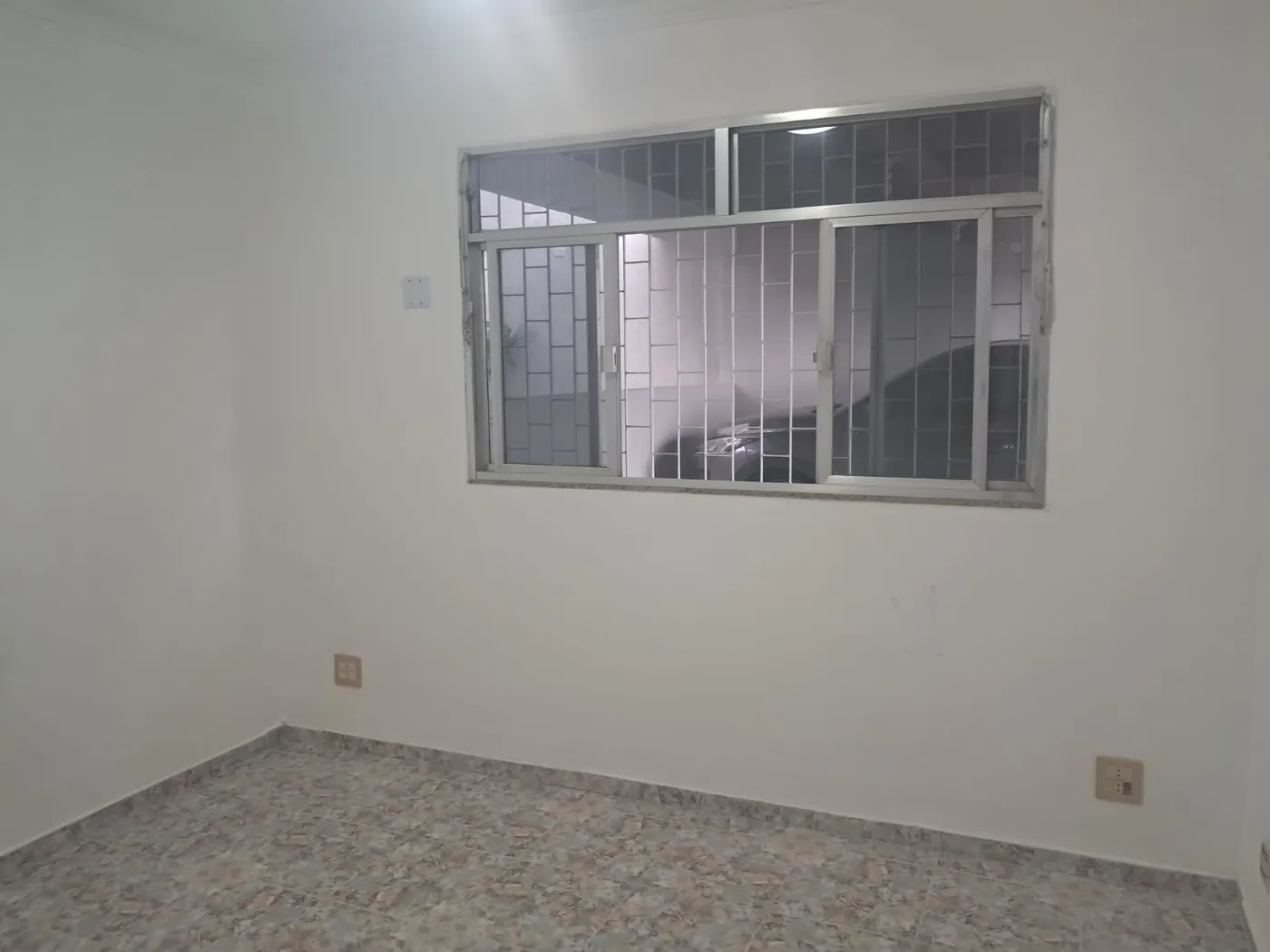 Imagem Casa para Venda em Rio de Janeiro, Campo Grande, 3 dormitórios, 2 banheiros, 2 vagas