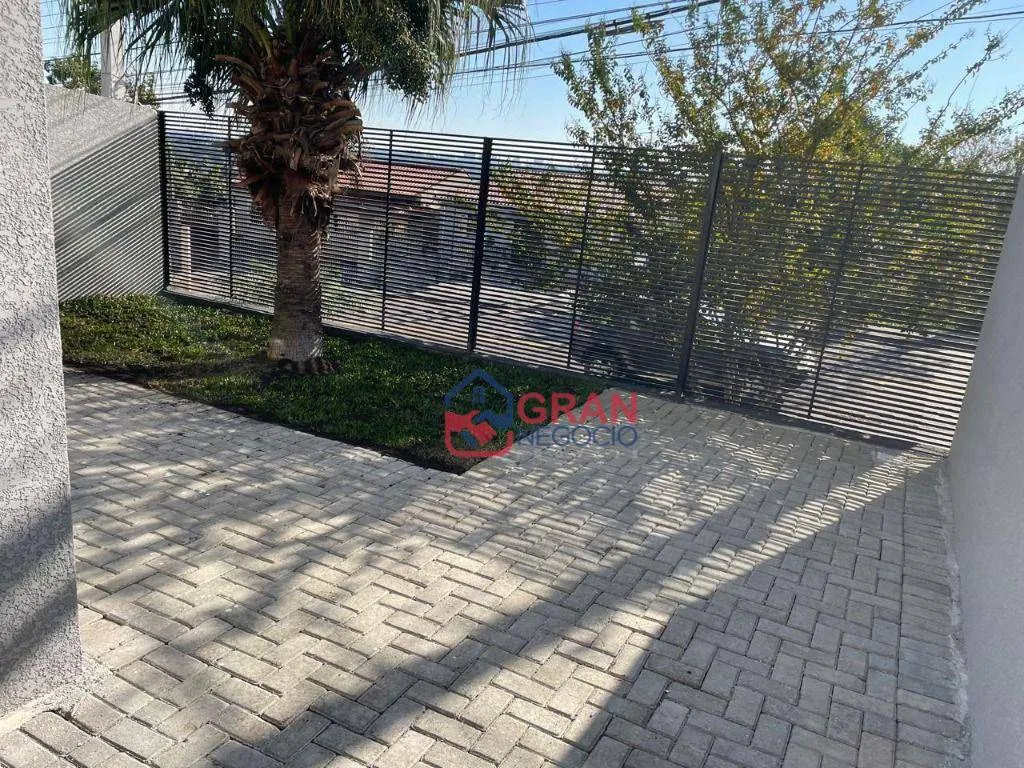 Imagem Triplex à venda no Guabirotuba
