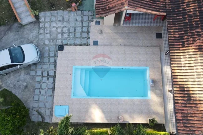 Imagem Sítio com três dormitórios e piscina em Saquarema.