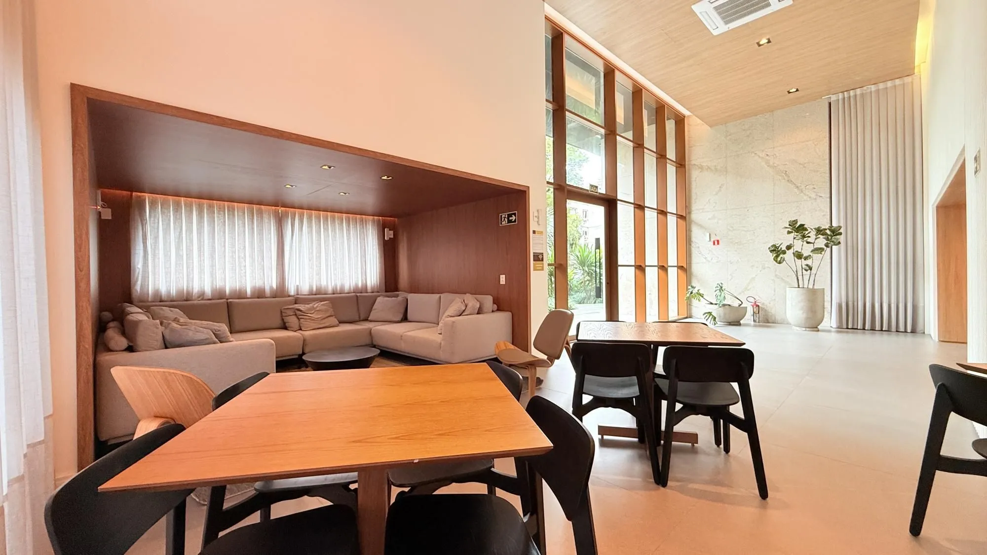 Imagem APARTAMENTO 115m2 com 3 DORMITÓRIOS, 1 SUÍTE MASTER E 2 AMERICANAS
