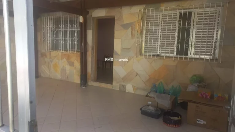 Imagem CASA 87m² CONSTRUIDA - 2 DORMITORIOS - 1 BANHEIRO - CAMPO GRANDE
