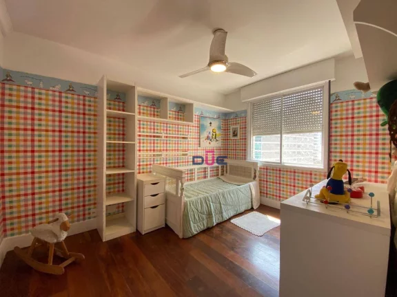 Imagem Apartamento com 3 dormitórios à venda, 127 m² por R$ 820.000,00 - Pompéia - Santos/SP