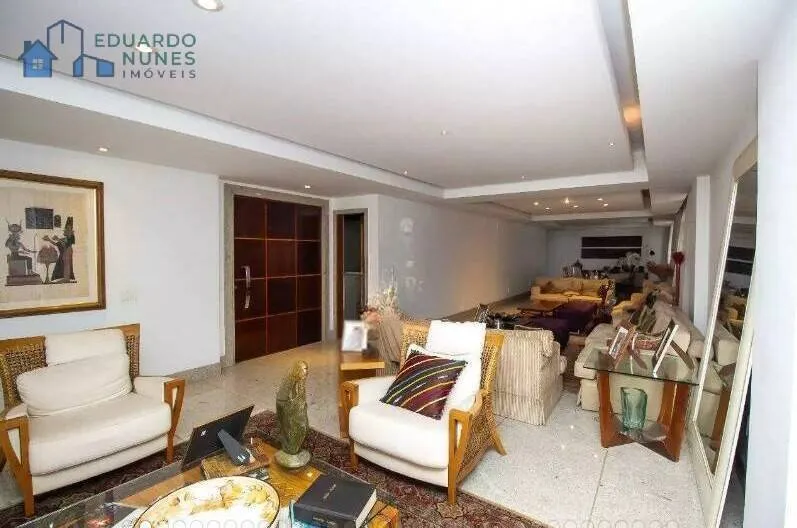 Imagem APARTAMENTO COM 4 QUARTOS, 2 SUÍTES , 05 VAGAS, LAZER NO FUNCIONÁRIOS!!!