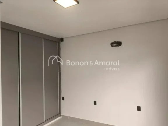 Imagem Sobrado em condomínio tranquilo com 2 suítes com armários e varanda , box no banheiros , sala par...