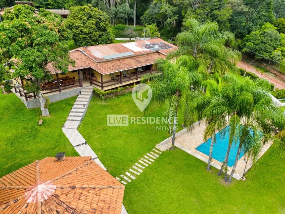Imagem Chácara com 4.000m² de terreno e muito lazer