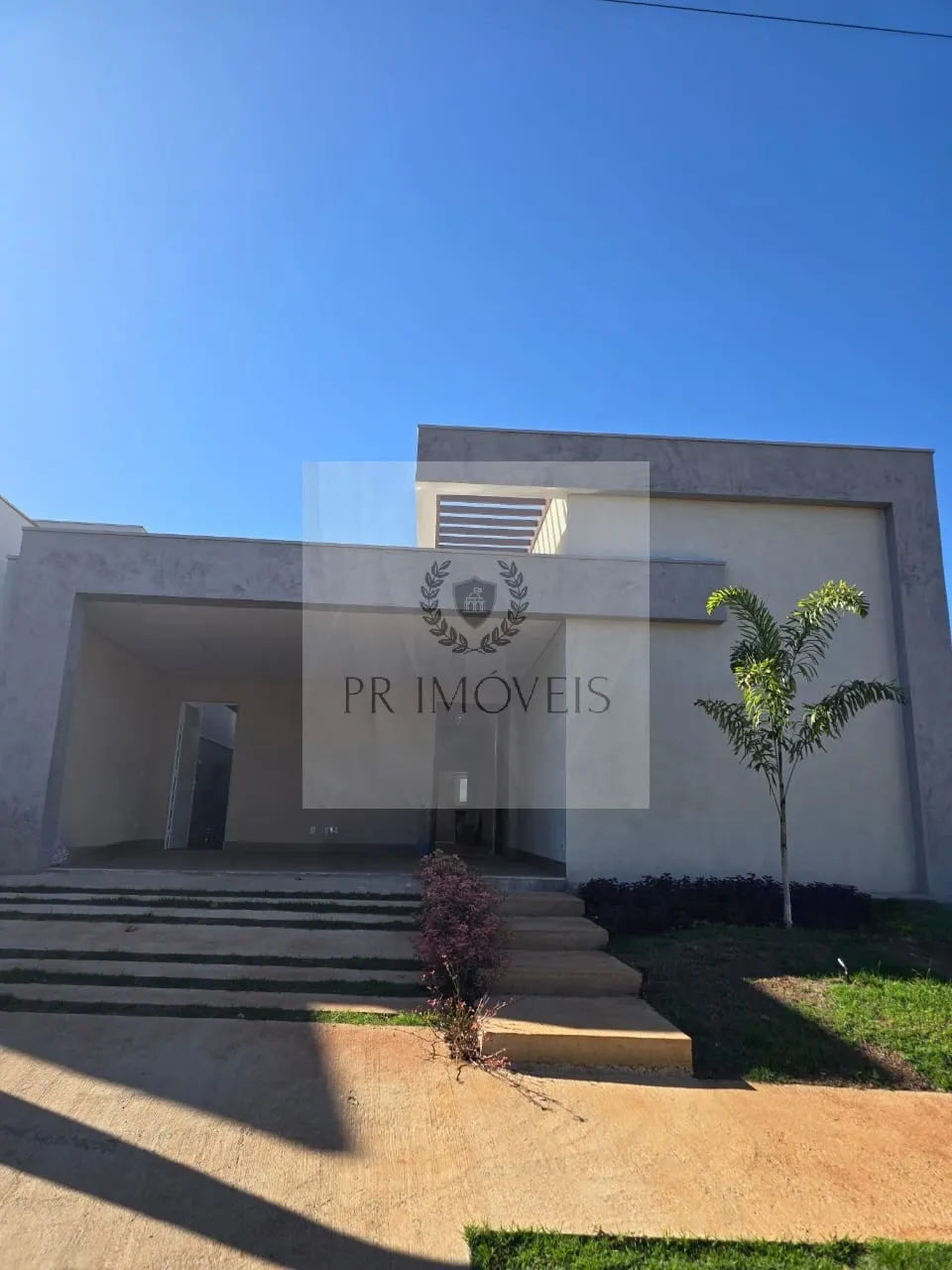 Imagem Imóvel Espetacular à Venda em Araraquara-SP: Casa de Luxo no Condomínio Buona Vita, 3 Suítes e 4 Vagas de Garagem.