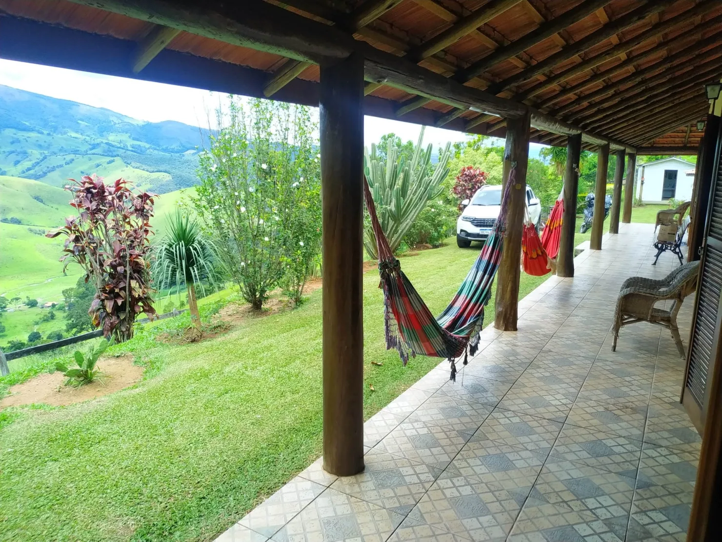 Imagem Chácara à venda 3 Quartos, 1 Suite, 1 Vaga, 121000M², Bairro dos Macacos, Silveiras - SP
