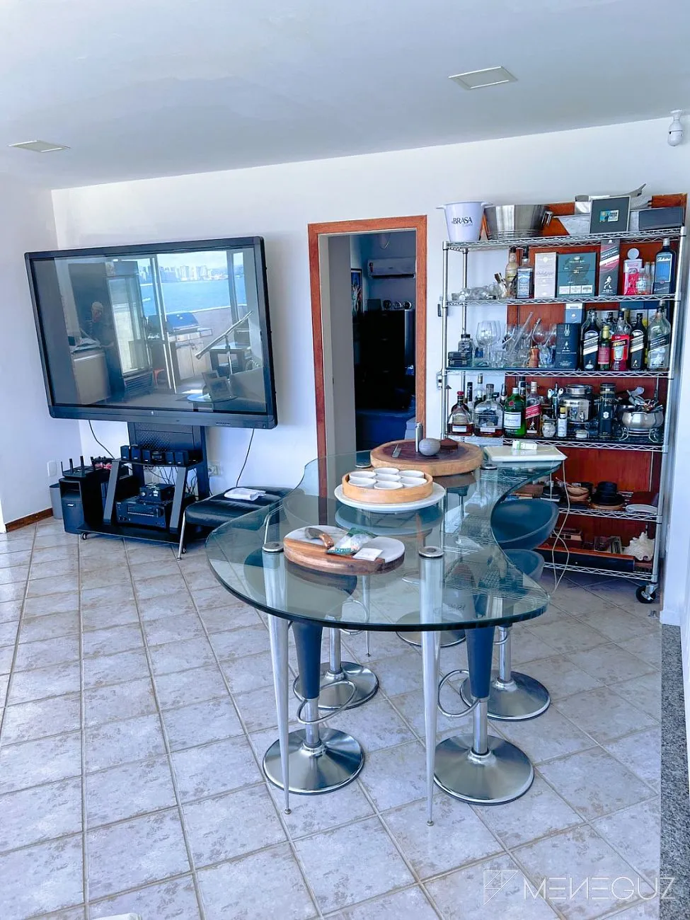 Imagem Apartamen na Cobertura - Com Picina - De frente para Praia
