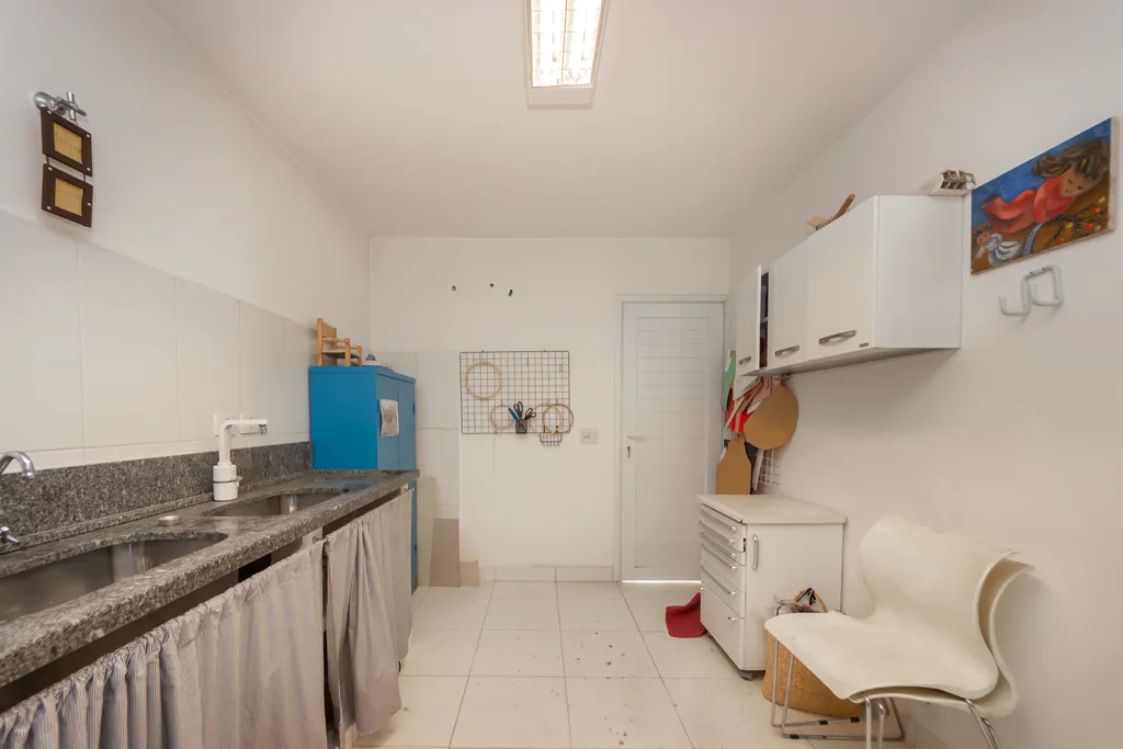 Imagem Casa à venda em São Paulo, Aclimação, com 4 quartos, 247m2
