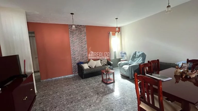 Foto do imóvel Casa de 3 dormitórios no bairro Vila Celeste, em Uberaba - Imperdível!