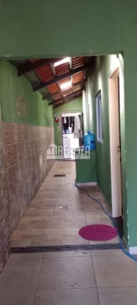 Imagem Casa à venda no bairro Jardim Elza Amuí IV, em Uberaba - 3 quartos, churrasqueira e móveis planejados