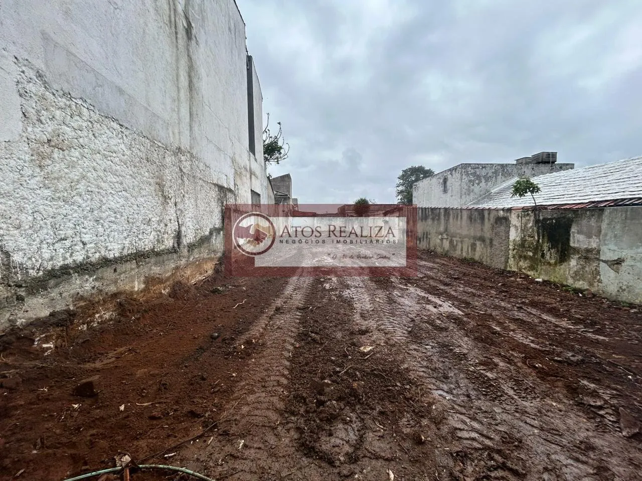 Imagem Terreno à Venda em Vila São Pedro, SP por R$1.250.000