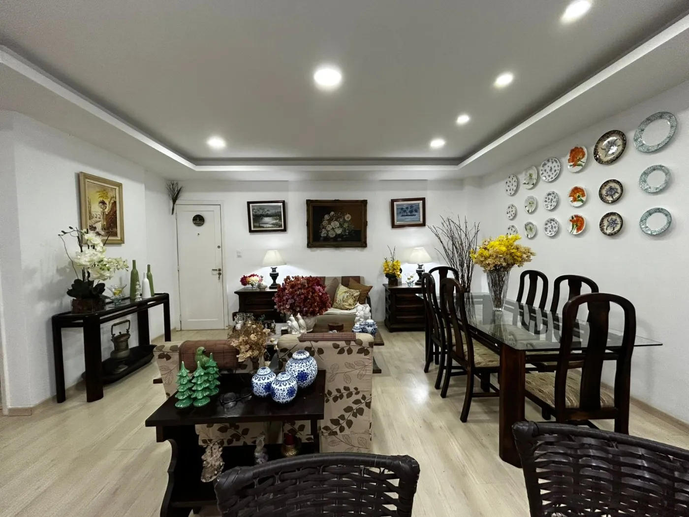Imagem Apartamento para Venda em Petrópolis / RJ no bairro Nogueira