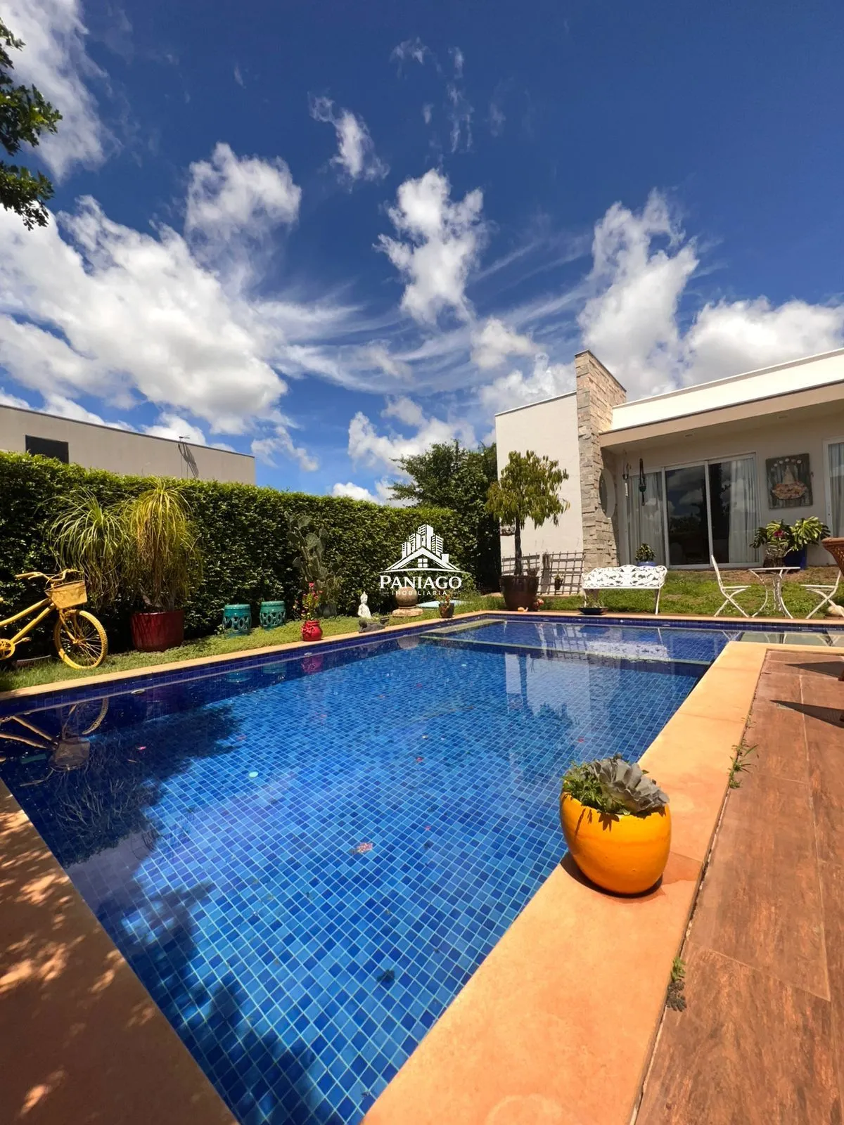 Imagem Casa no Belvedere I com 3 suítes