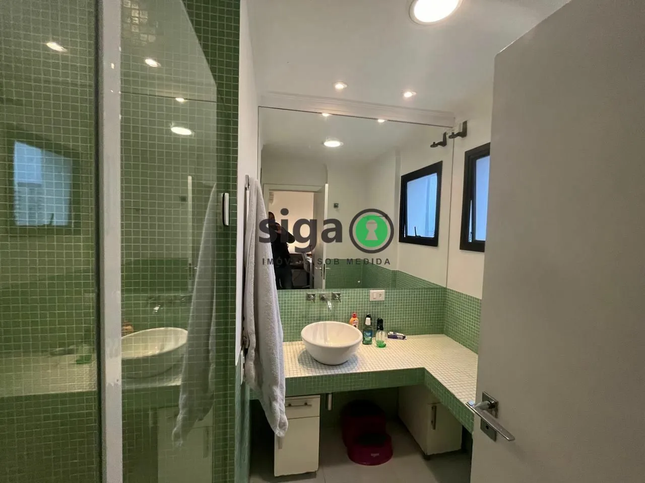 Imagem Cobertura á Venda em Campo Belo- 300m², 4 quartos, 3 vagas