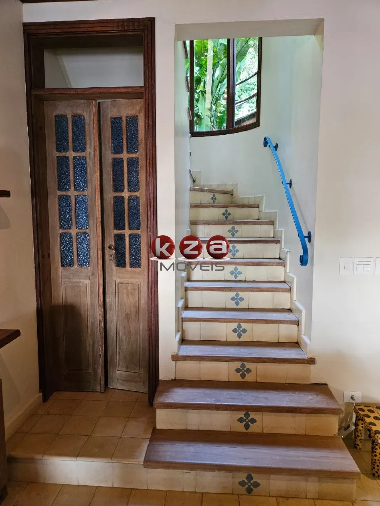 Imagem Casa de luxo em condomínio à venda em Guarujá-SP, Praia de Taguaiba: 6 quartos, 6 suítes, 3 salas, 8 banheiros, 4 vagas, 300m².