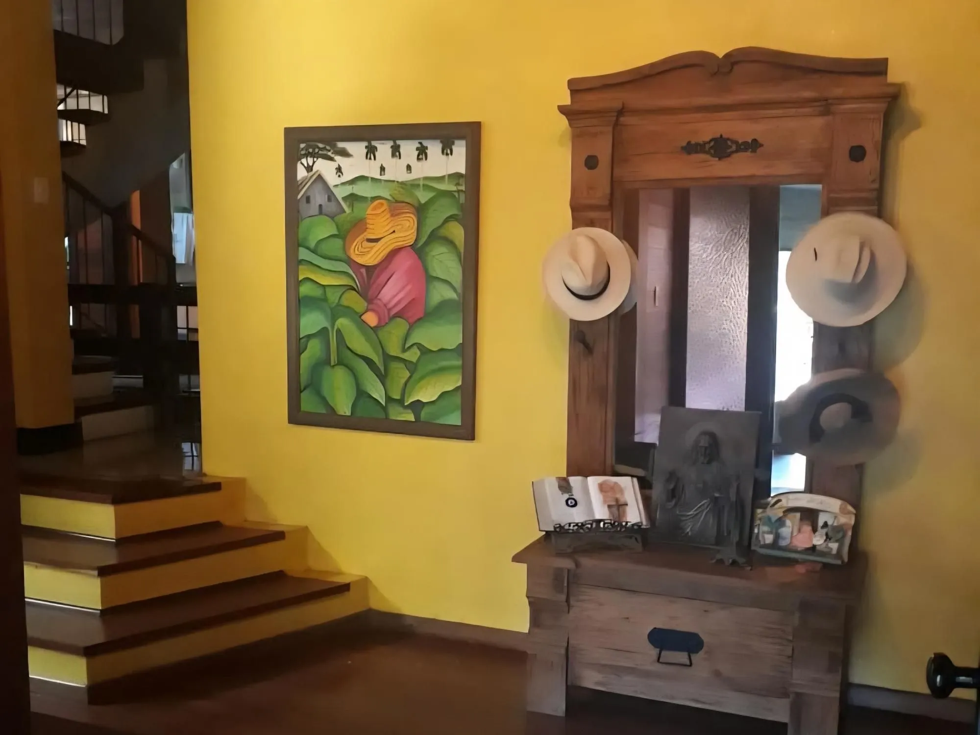 Imagem Casa com 7 dormitorios para venda Bairro Espírito Santo Porto Alegre, com 6 vagas.