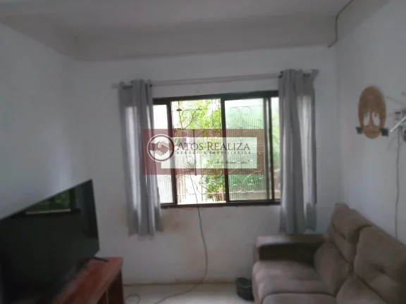Imagem OPORTUNIDADE: Casa a venda no residencial Cocia. Vendo casa no residencial Cocaia, em um terreno de 252M² casa de esquina, com 2 Dormitórios, 2 banheiros, 2 Vagas de garagem, quintal amplo, canil separado. Valor de oportunidade, R$ 450k aceita financiamen