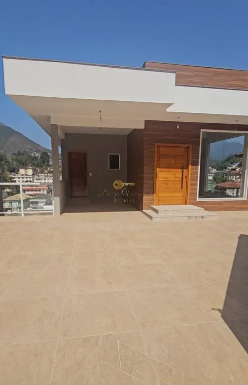 Foto do imóvel Casa para Venda em Teresópolis / RJ