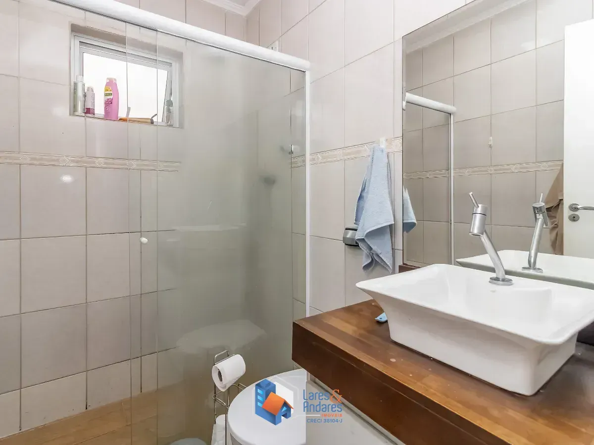 Imagem Sobrado para venda em Jardim Japão com 3 quartos, sendo 1 suíte, 171m²