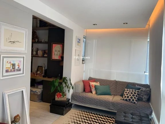 Imagem Apartamento à venda na Consolação, São Paulo-SP: 1 quarto, 1 sala, 1 banheiro, 1 vaga de garagem, 50m². Venha conferir!