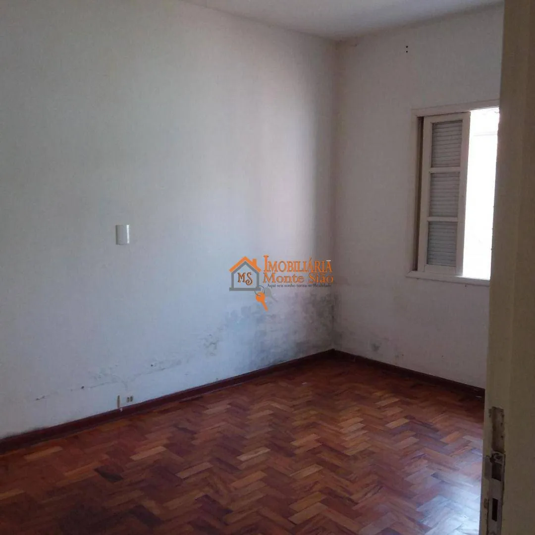 Imagem Casa com 3 dormitórios à venda, 268 m² por R$ 912.000,00 - Vila Rosália - Guarulhos/SP