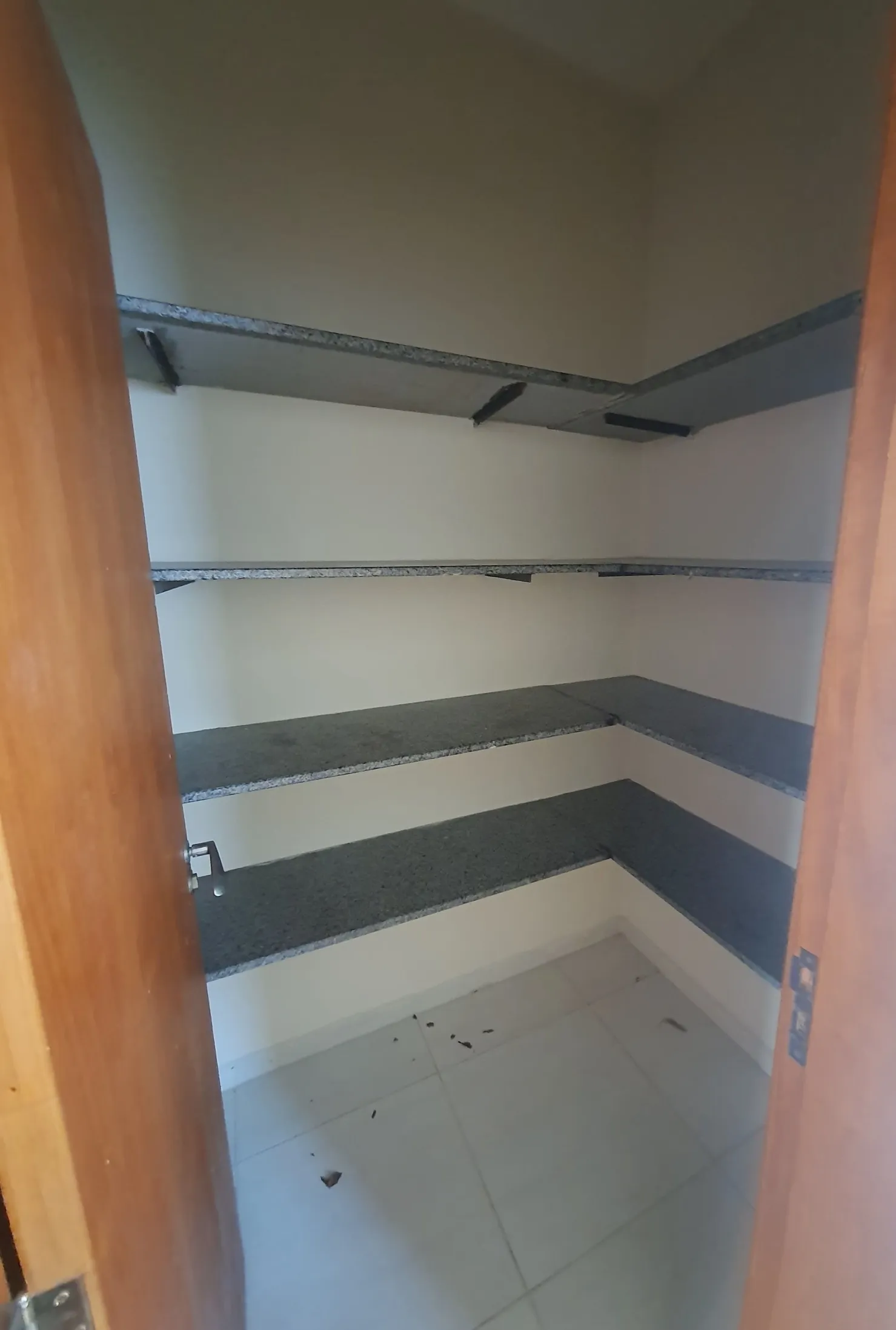 Imagem Casa à venda e locação 3 Quartos, 1 Suite, 2 Vagas, 258M², Condomínio Moema Ville, Pindamonhangaba - SP
