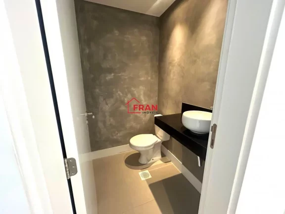 Imagem Apto com 2 Suites mais lavabo no Bairro Córrego Grande.