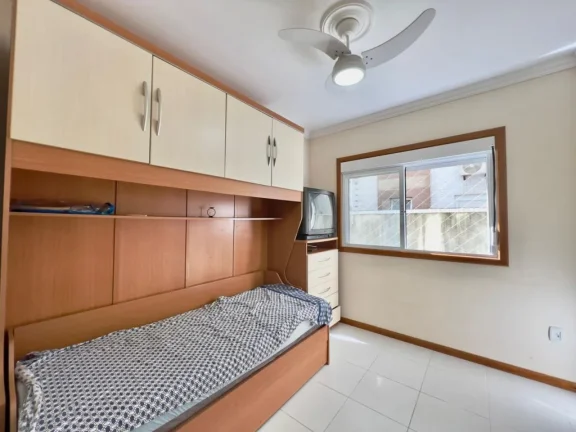Imagem Apartamento 3Dormitórios dependência - Bairro Zona Nova