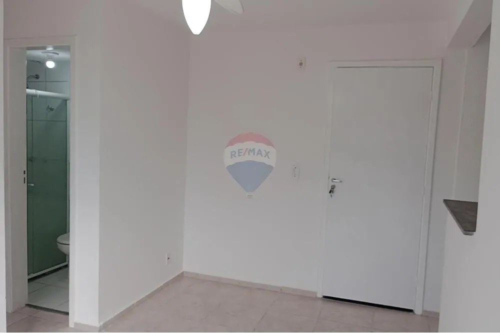 Imagem Apartamento com 2 quartos para venda em Guaratiba - RJ