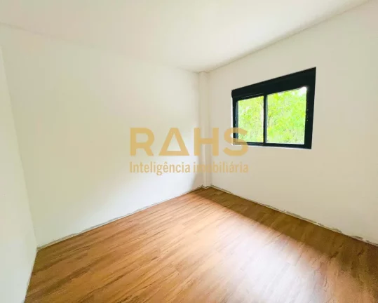 Imagem Lindo Sobrado Geminado Alto PadrÃ£o Novo em local Ã³timo, totalmente residencial, no Bom Retiro, prÃ...