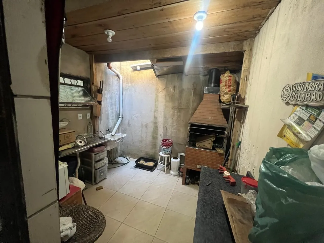 Imagem Casa a venda no Bairro Hípica - 3 dormitórios - 2 vagas