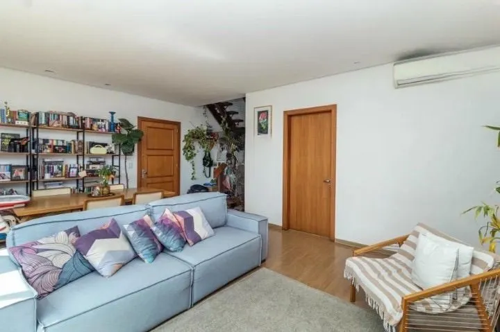 Imagem Cobertura duplex à venda bairro Rio Branco