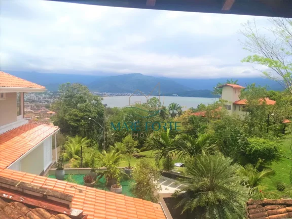 Imagem LINDA CASA COM DESLUMBRANTE VISTA EM CONDOMINIO DE ALTO PADRÃO!