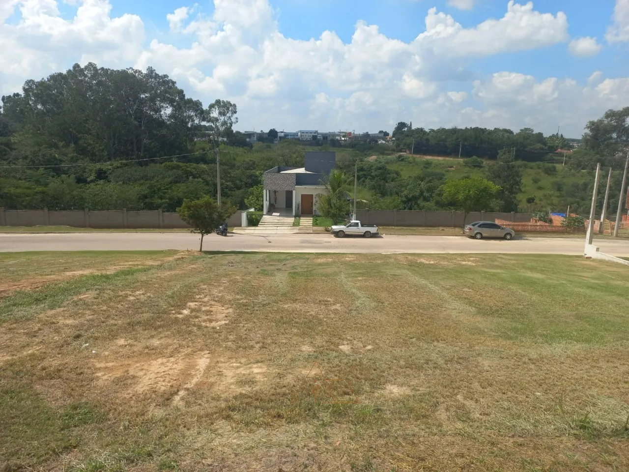 Imagem Terreno à venda em Salto-SP, Residencial Central Parque, 366,53 m² de área!