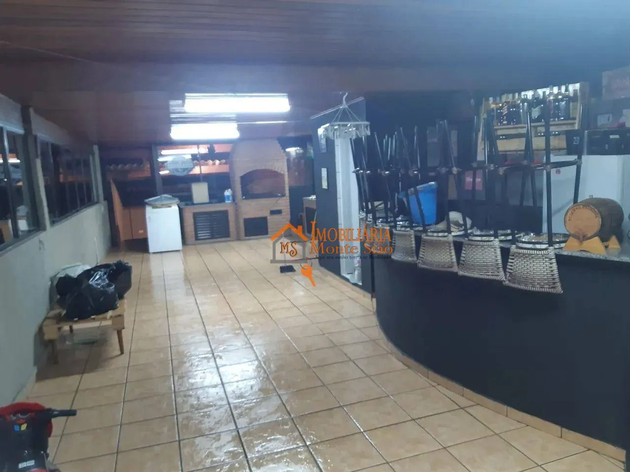 Imagem Sobrado com 3 dormitórios à venda, 352 m² por R$ 585.000,00 - Jardim Presidente Dutra - Guarulhos/SP