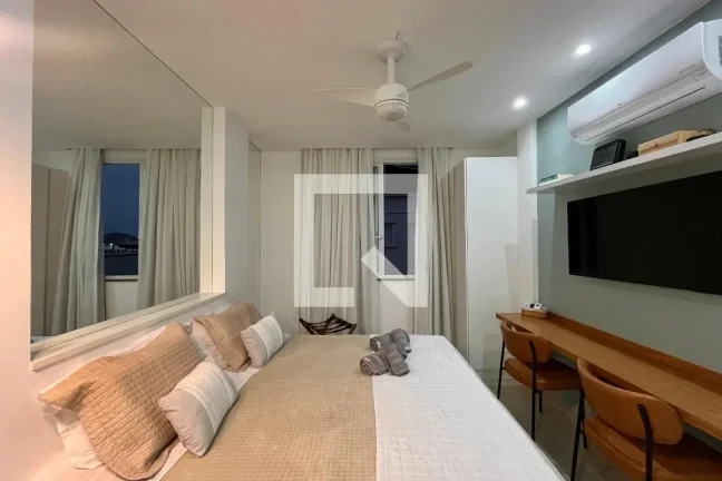 Apartamento à Venda - Copacabana, 1 Quarto, 30 m2