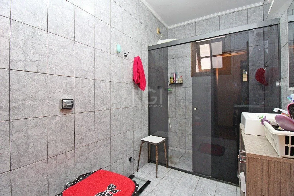 Imagem Casa para Venda - 280m², 4 dormitórios, sendo 1 suites, 4 vagas - Bom Jesus