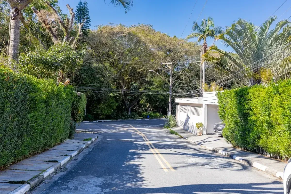 Imagem Casa com 5 Quartos à Venda, 300 m² em Continental - Osasco