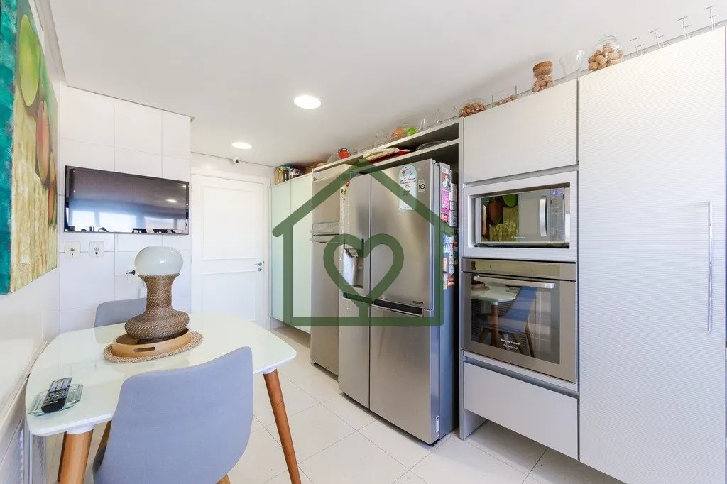 Imagem Apresentamos um sofisticado apartamento de 365m² de área privativa nos altos do bairro Bela Vista,...