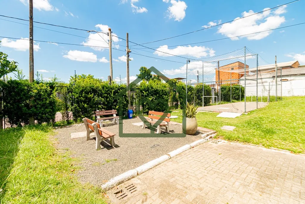 Imagem Casa em condomínio fechado, mobiliada, com 4 dormitórios e 4 vagas de garagem. 

Casa com 198m² e...
