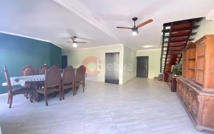 Imagem Cobertura com 4 dormitórios à venda com 254 m² - Vila Nova - Cabo Frio/RJ