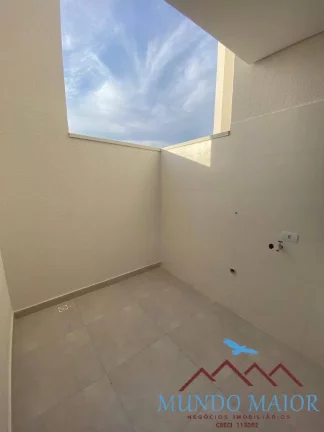 Imagem Sobrado com 2 Quartos e 2 suites à Venda, 100m por R$ 500.000.00