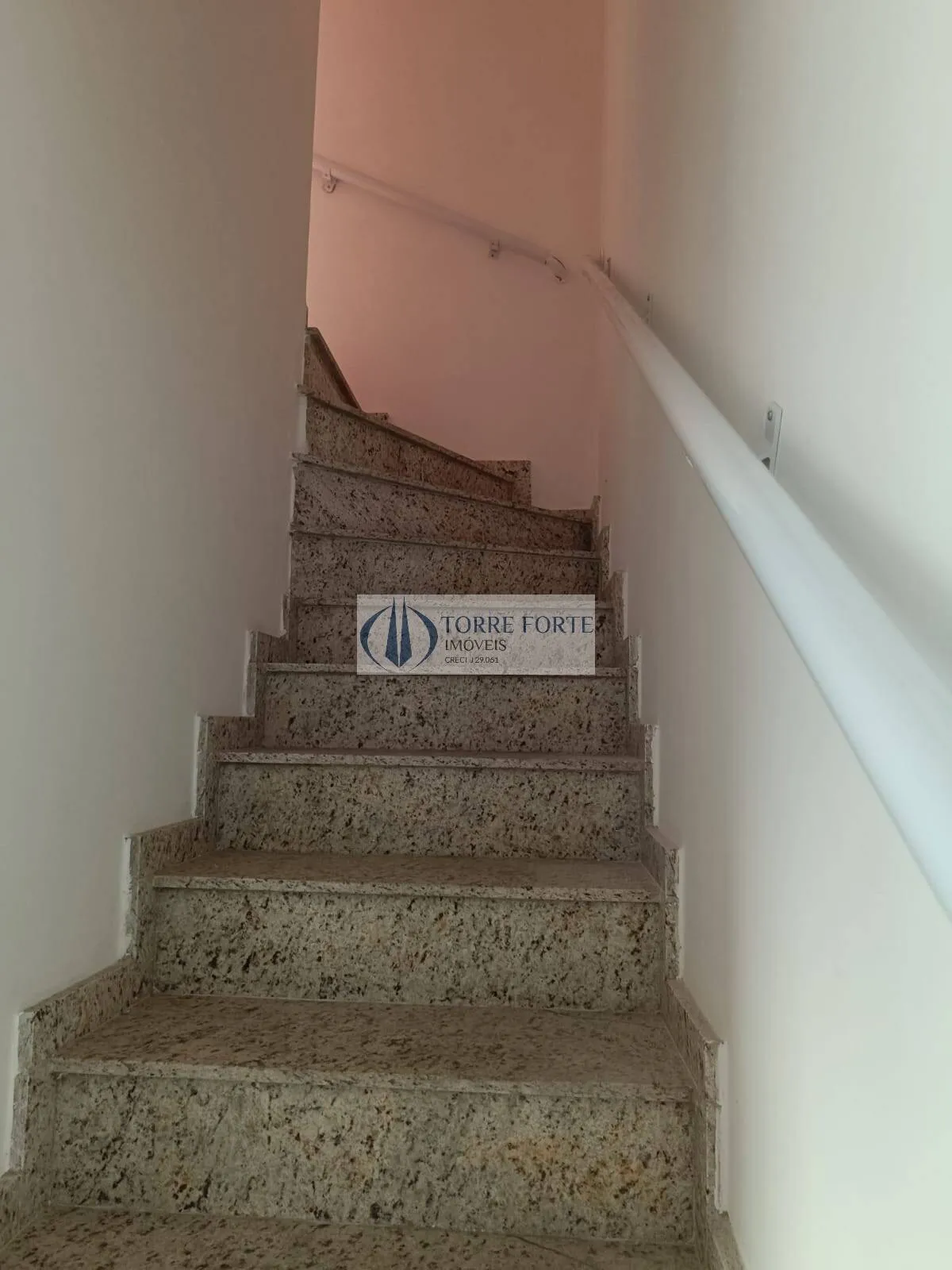Imagem Sobrado em condominio com 2 quartos 2 vagas independentes na Vila Alpina.
