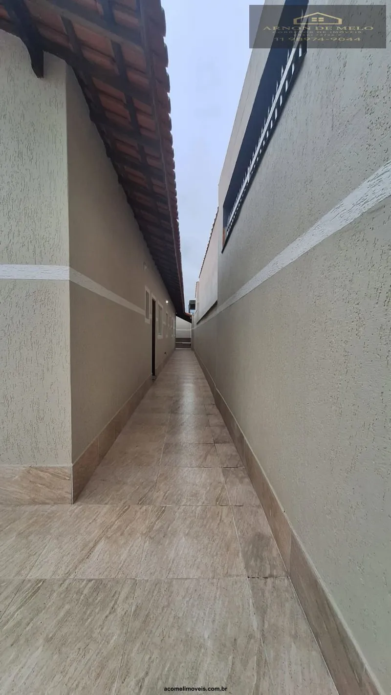 Imagem Casas no Litoral para venda em Itanhaem no bairro Corumbá