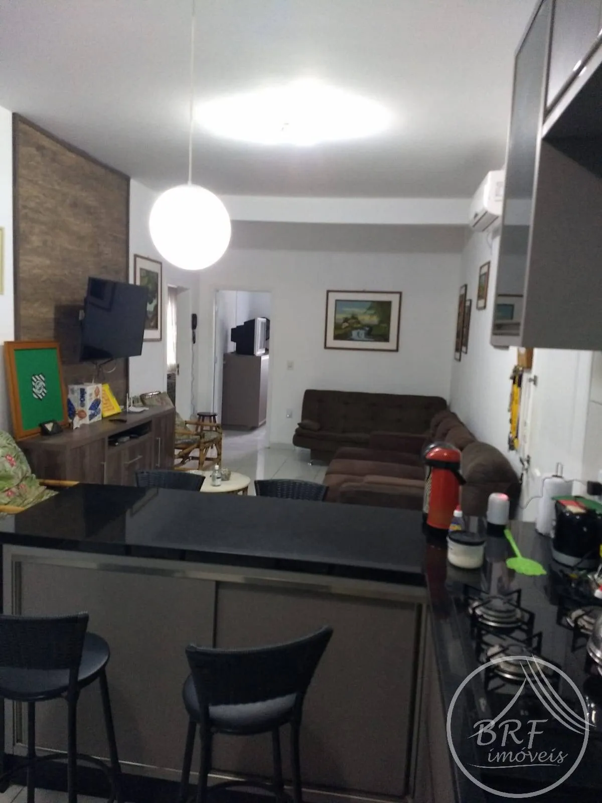 Imagem Vendo Excelente Casa de Alvenaria na Praia do Meio Palhoça SC