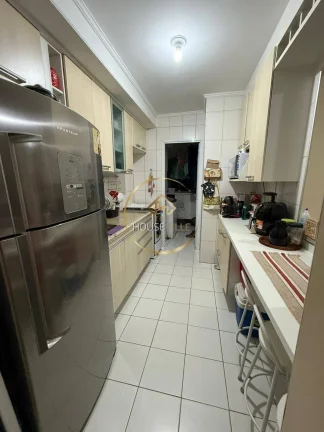 Imagem Apartamento 3 Dormitórios ( 1 suíte), 2 vagas, Andar Alto Vista livre, Sjc.