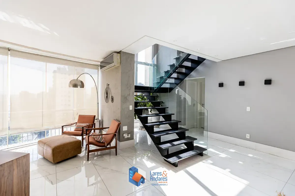 Imagem Duplex para venda em Vila Suzana com 3 quartos, sendo 3 suítes, 287m²
