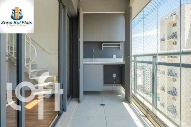 Imagem Cobertura Duplex à Venda Na Vila Madalena Com 2 Suítes e 1 vaga