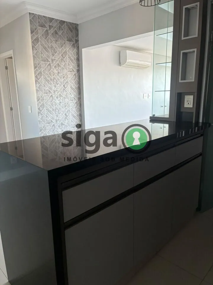 Imagem LOCAÇÃO Apartamento (Semi Mobiliado) Campo Belo com 2 quartos, uma suíte e duas Vagas